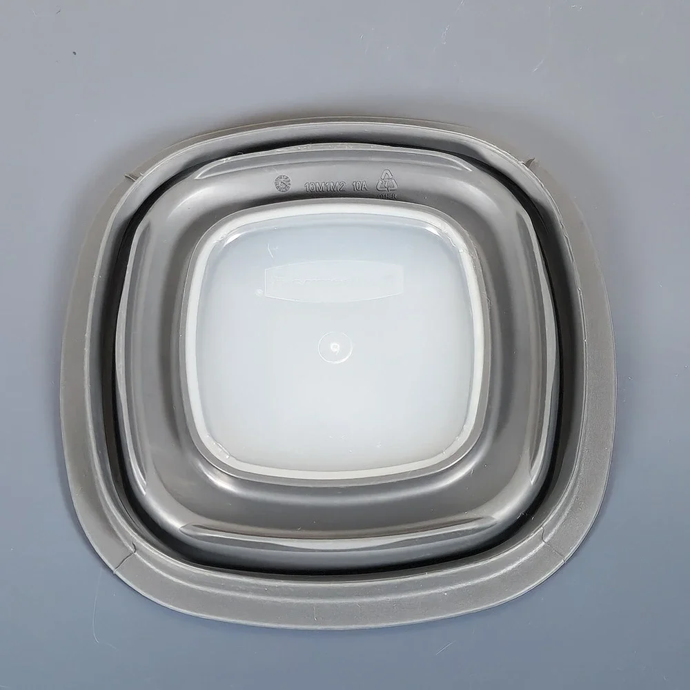 Rubbermaid Premier Square Snap Lid Replacement 5
